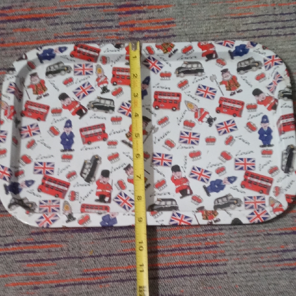 London Themed Serving Tray - Picture 3 of 4